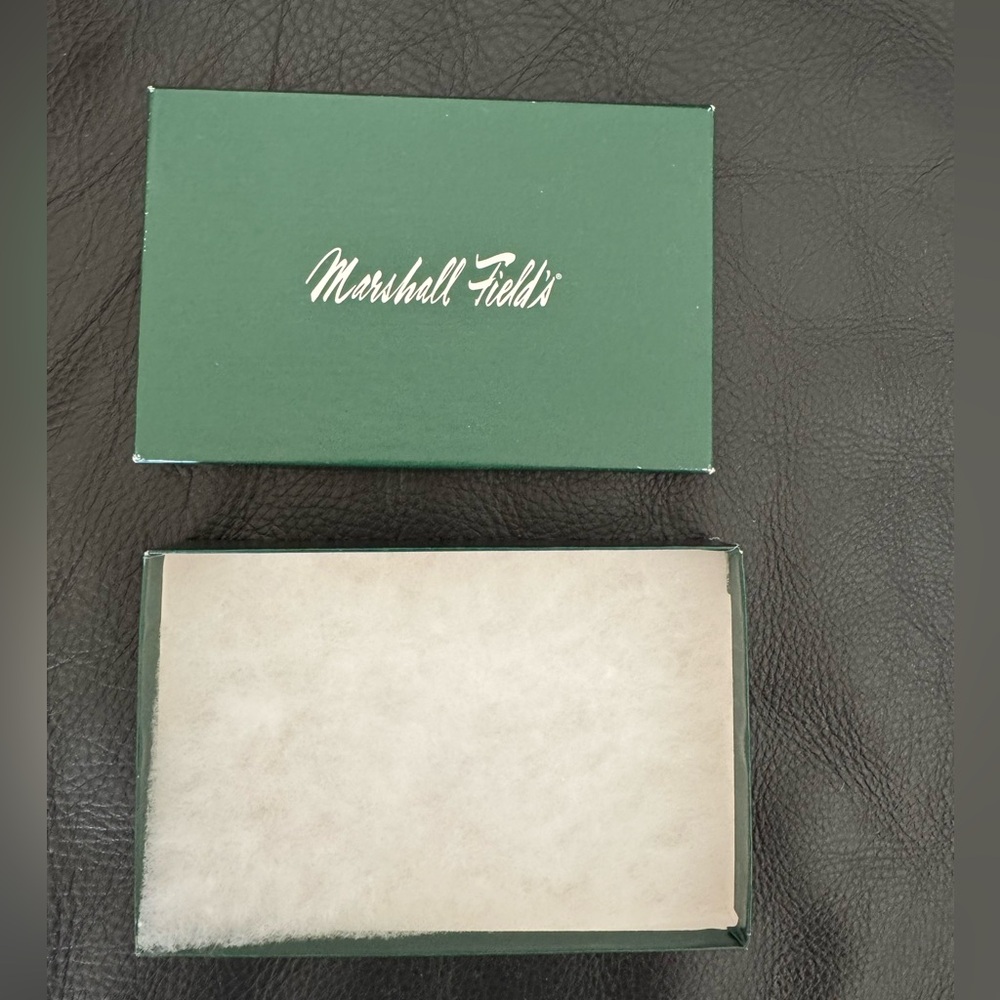 Marshall Field Box